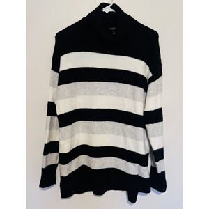 Talbots Turtleneck Sweater Women’s Large Petite Black White Gray Wide Striped